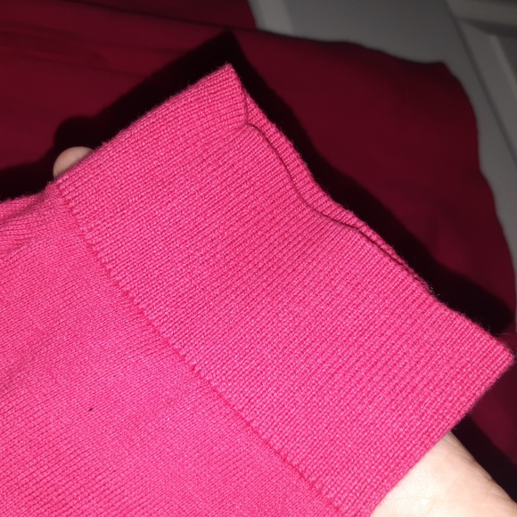 (M) R Essentials Barbiecore 3/4 Sleeve Button down Cardigan - Picture 3 of 6